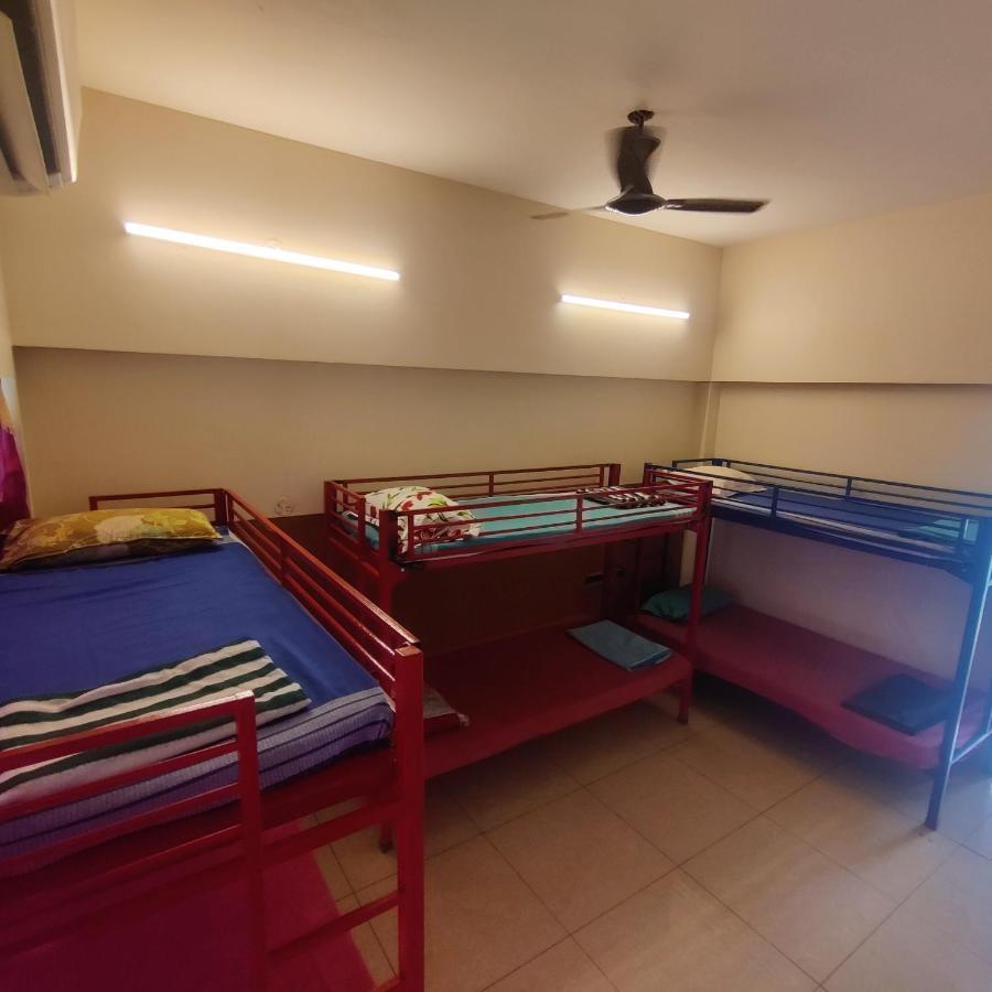 Woodpacker 2.0 Hostel Pondicherry Exterior foto